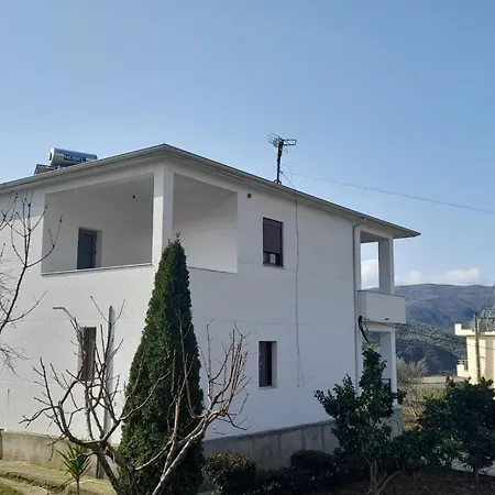 Apartment Besart