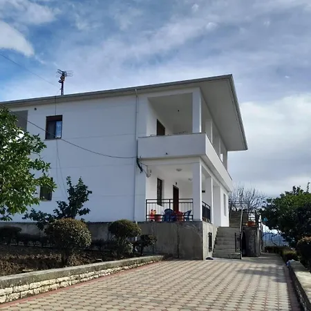 Apartment Besart